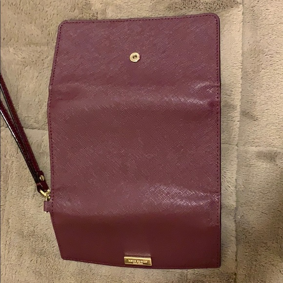Authentic Kate Spade wristlet - Picture 4 of 5